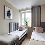 Privilage Location W Centrum *